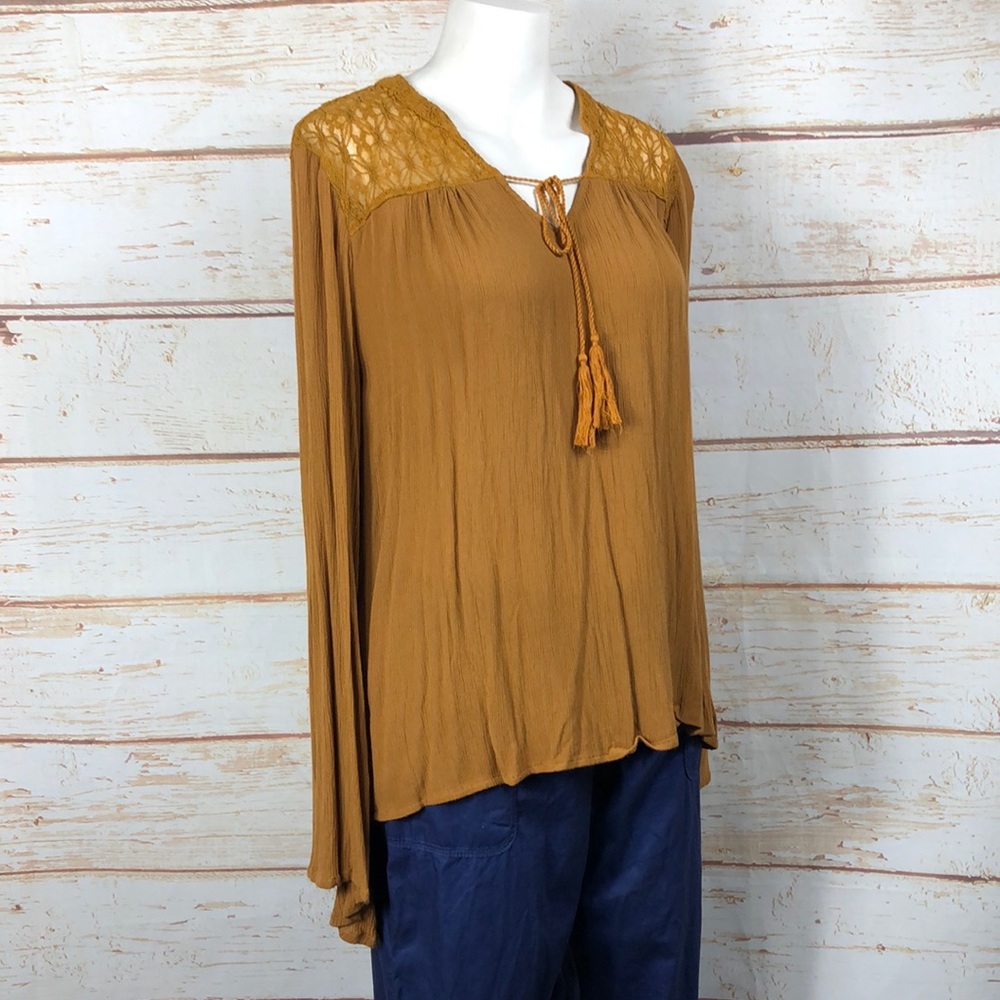 C2 - Patrons of Peace Peasant Top - S